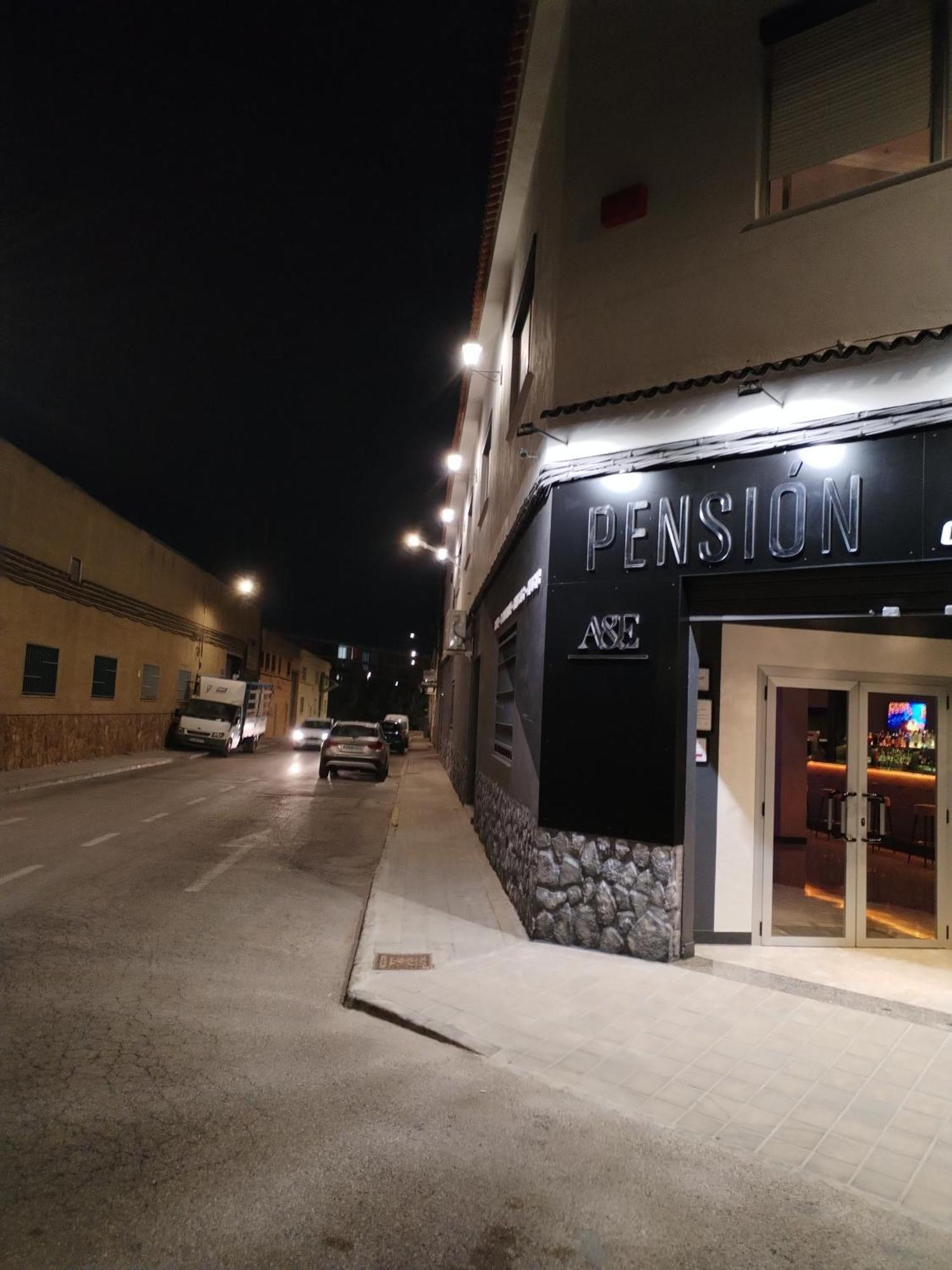 Pension A&E Manises Luaran gambar